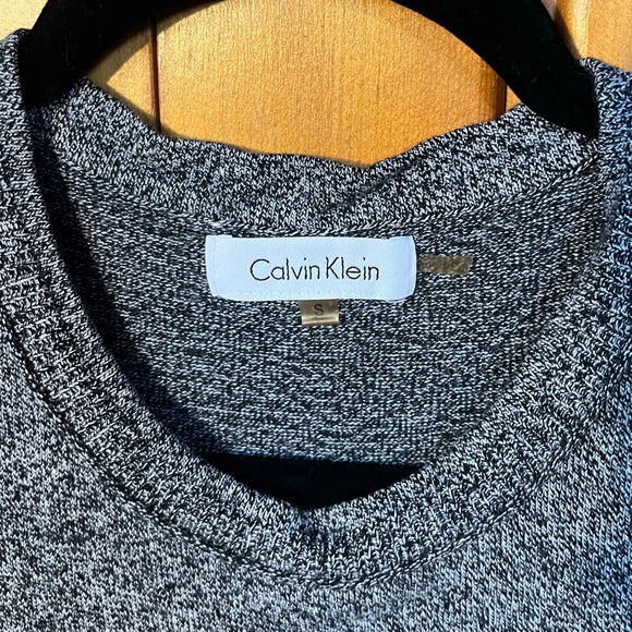 Calvin Klein Women's Grey Jacket- grey crewneck sweater vest - Picture 4 of 12